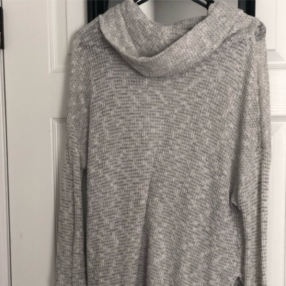 Gray Lush Cowl Neck Sweater Size Medium